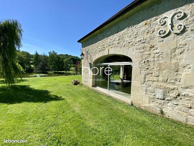Propriété 10 pièces 300 m²
