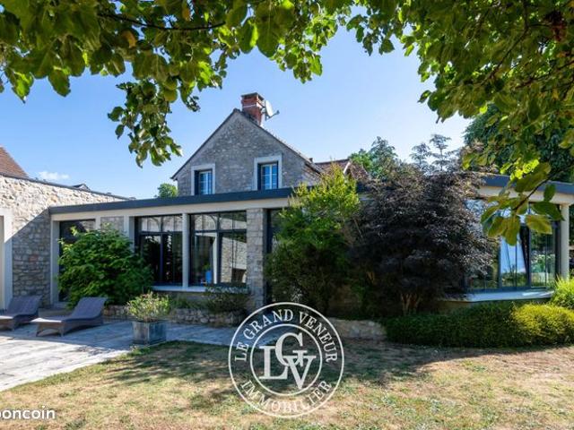 Propriété 10 pièces 414 m²