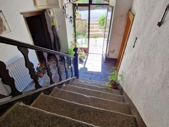 Propriété 10 pièces