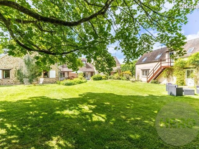 Propriété 11 pièces 295 m²