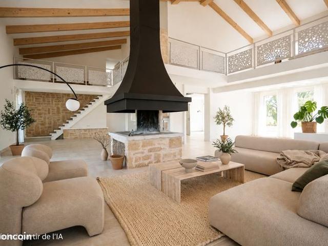 Propriété 11 pièces 368 m²