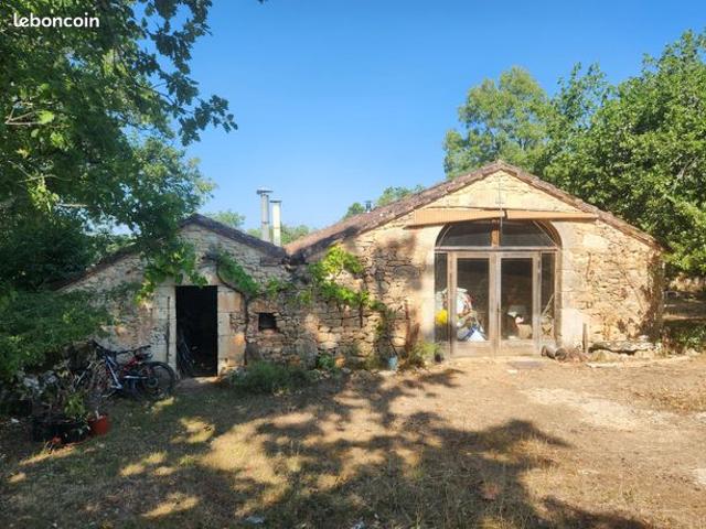 Propriété 11 pièces 334 m²