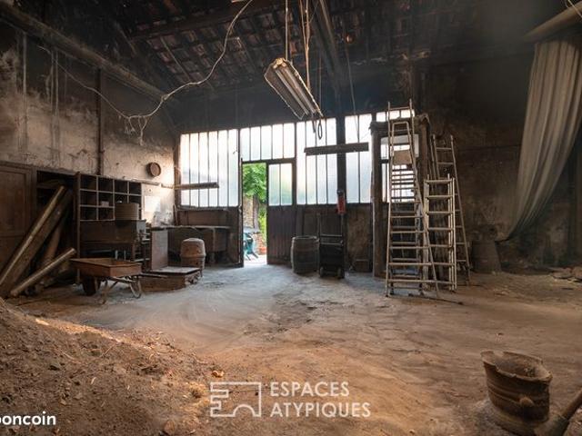 Propriété 12 pièces 247 m²