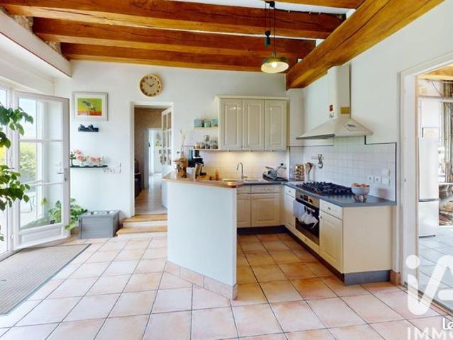 Propriété 12 pièces 300 m²