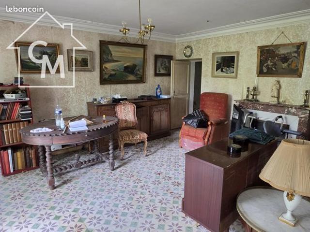 Propriété 12 pièces 307 m²