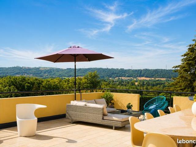 Propriété 12 pièces 320 m²