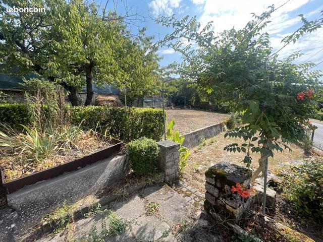 Propriété 4 pièces 142 m²