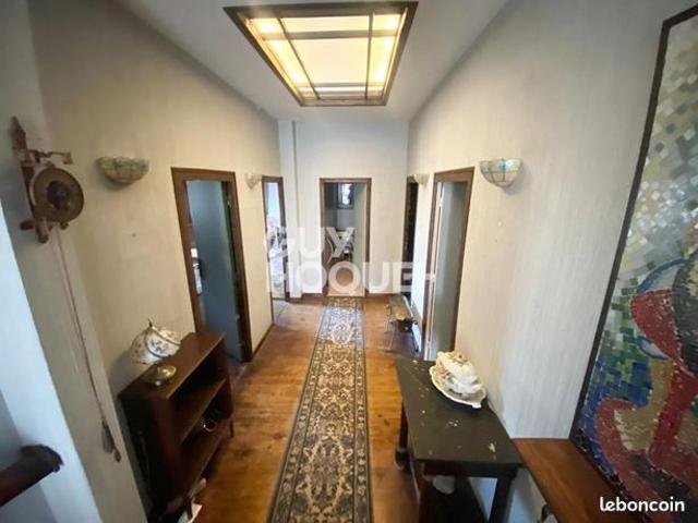 Propriété 14 pièces 228 m²