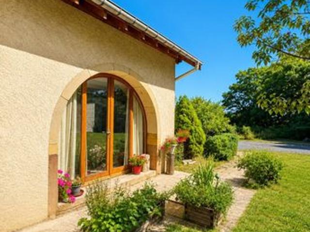 Propriété 15 pièces 224 m²