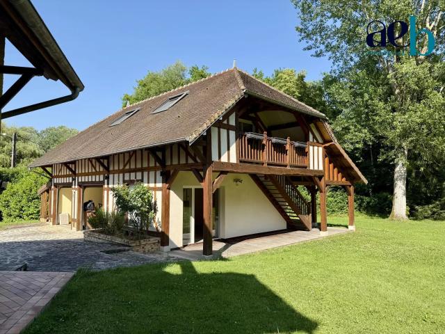 Propriété 275m² 4/5 chambres avec Parc et Dépendance