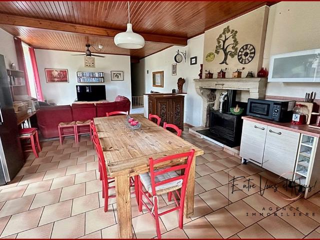 Propriété 7 chambres sur 5 hectares 210m² Bazas