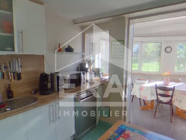 Propriété 7 pièce s 178 m2