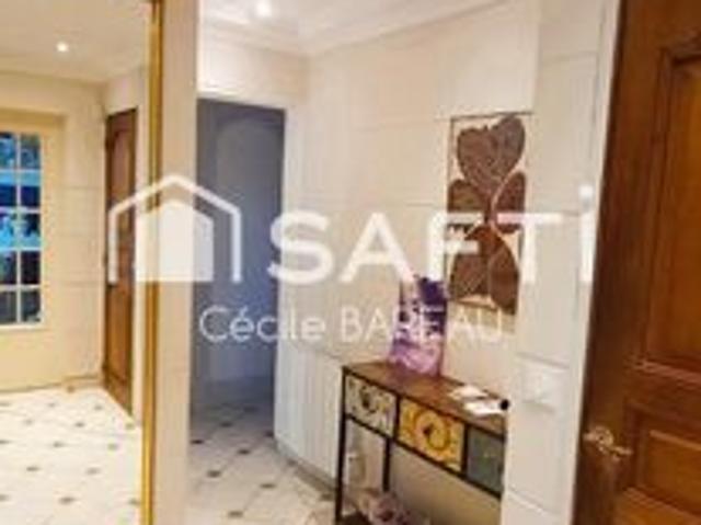 Propriété 7 pièces 145 m²