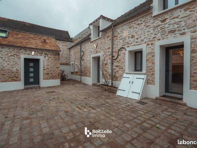 Propriété 7 pièces 149 m²