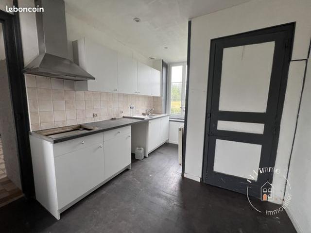 Propriété 7 pièces 140 m²