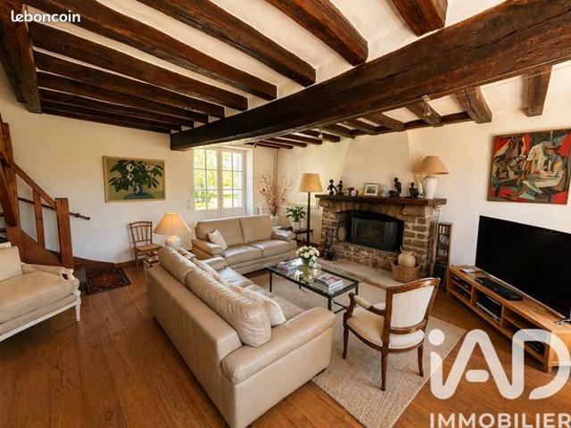 Propriété 7 pièces 164 m²