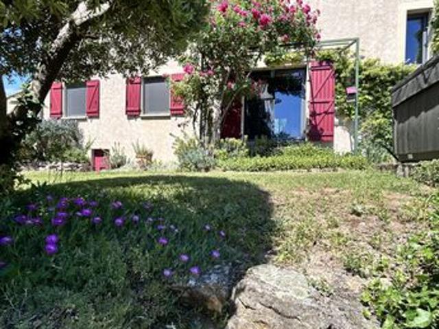 Propriété 7 pièces 165 m²