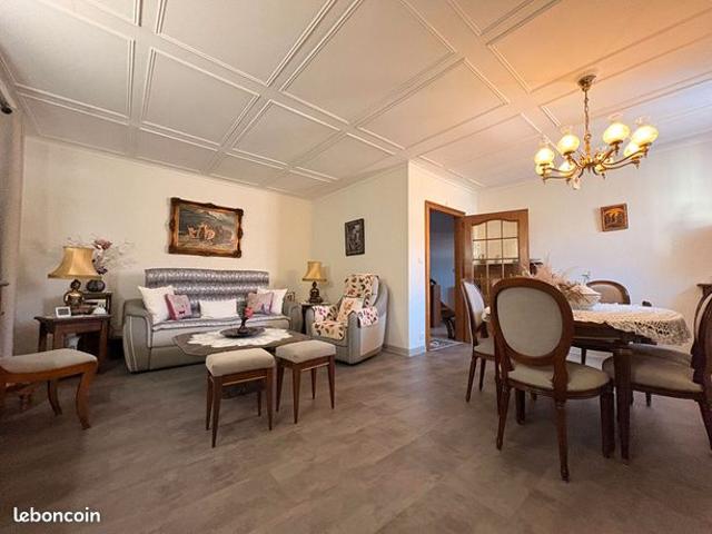 Propriété 7 pièces 180 m²