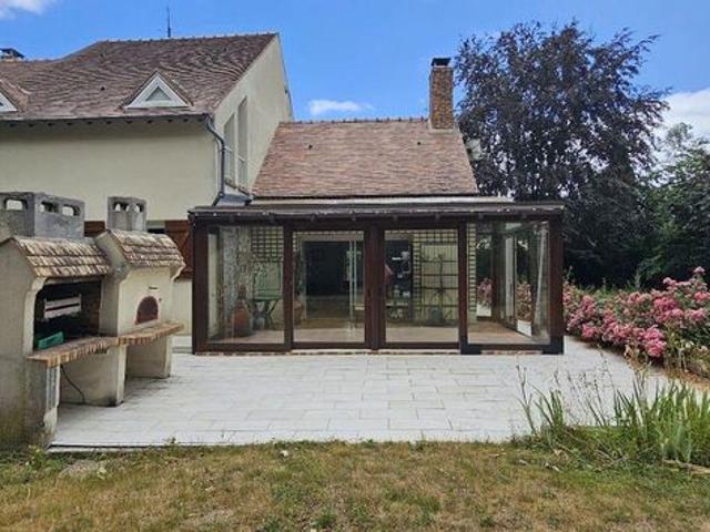 Propriété 7 pièces 199 m²