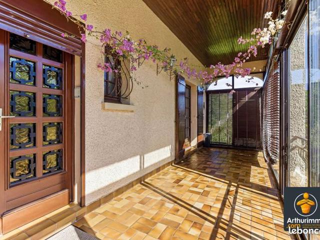 Propriété 7 pièces 190 m²