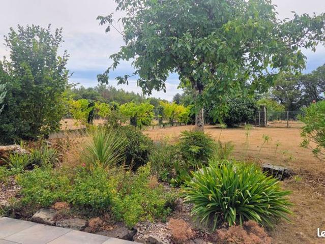 Propriété 7 pièces 205 m²