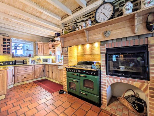 Propriété 7 pièces 188 m²