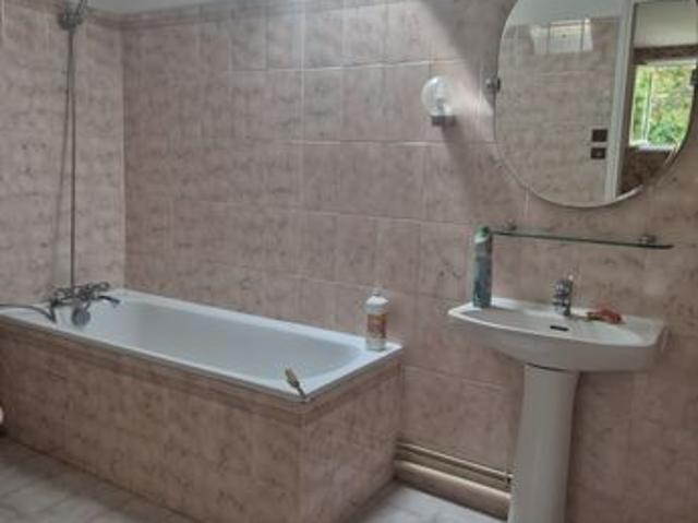 Propriété 7 pièces 220 m²