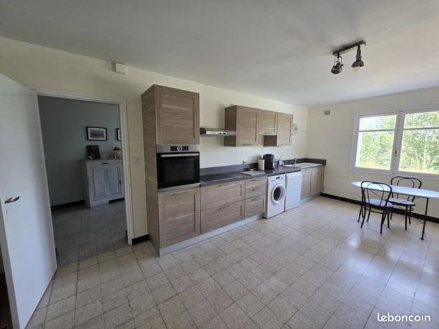 Propriété 7 pièces 230 m²