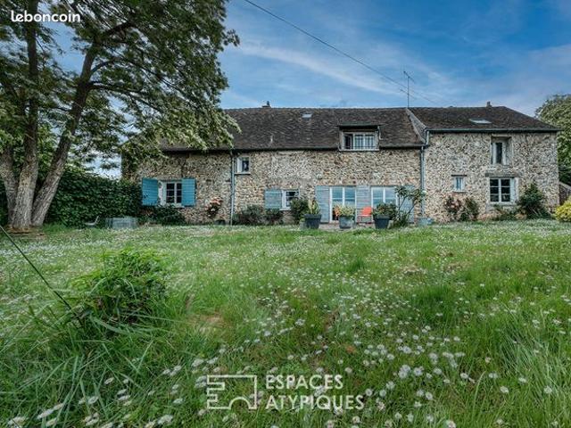 Propriété 7 pièces 249 m²