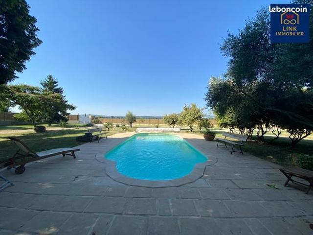 Propriété 7 pièces 269 m²