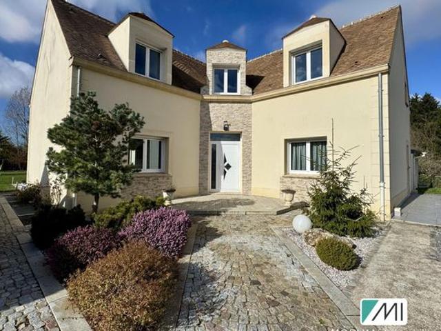 Propriété 7 pièces 262 m²