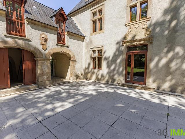 Propriété 7 pièces