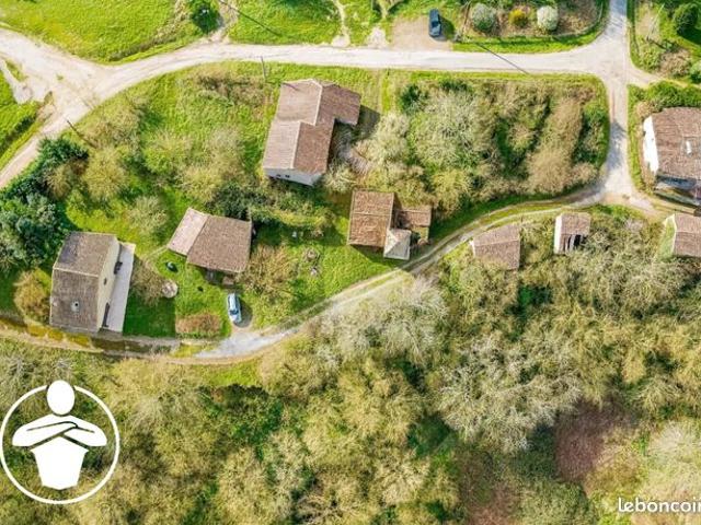 Propriété 4 pièces 100 m²