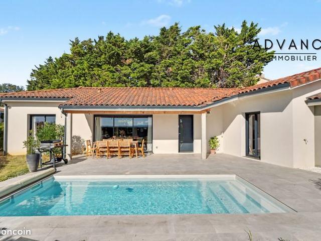 Propriété 4 pièces 110 m²