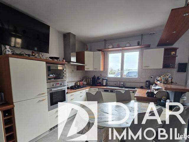Propriété 4 pièces 120 m²