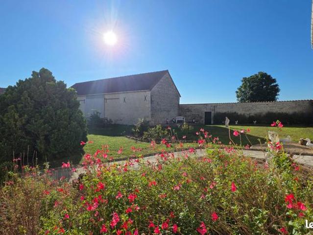 Propriété 4 pièces 182 m²