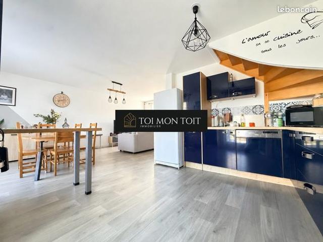 Propriété 4 pièces 79 m²
