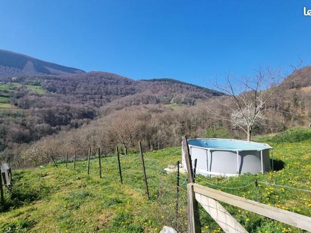 Propriété 4 pièces 85 m²