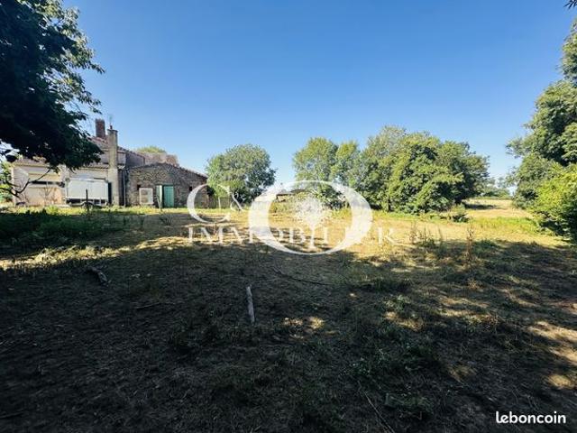 Propriété 4 pièces 90 m²