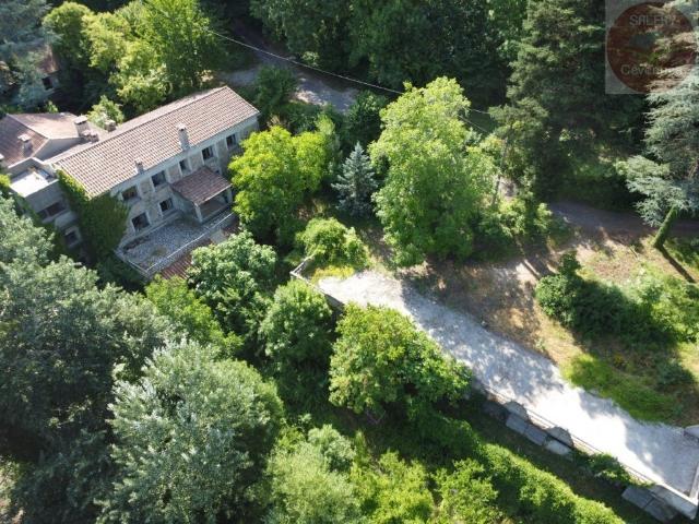 Propriété 580m² Roquedur