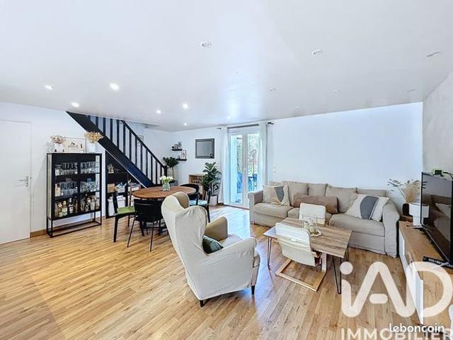 Propriété 5 pièces 120 m²