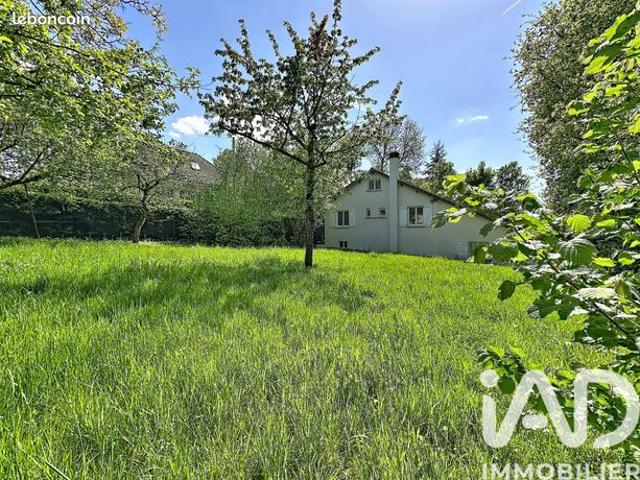 Propriété 5 pièces 122 m²