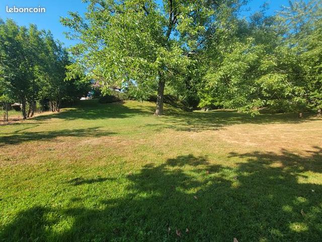 Propriété 5 pièces 137 m²