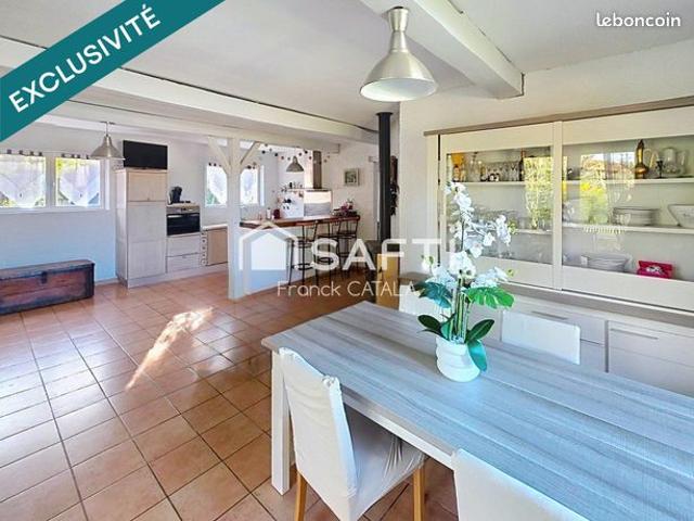 Propriété 5 pièces 137 m²