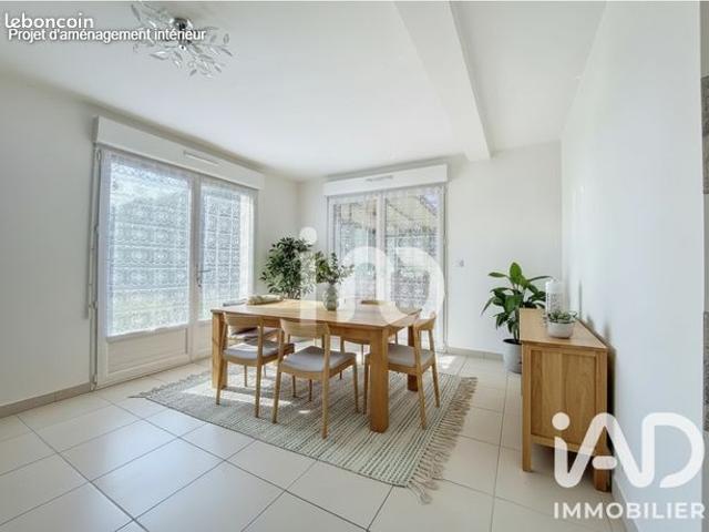 Propriété 5 pièces 157 m²