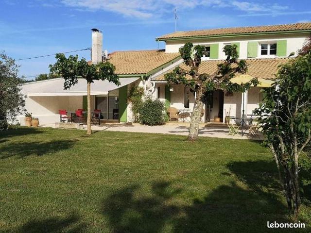 Propriété 5 pièces 151 m²