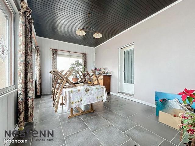 Propriété 5 pièces 200 m²