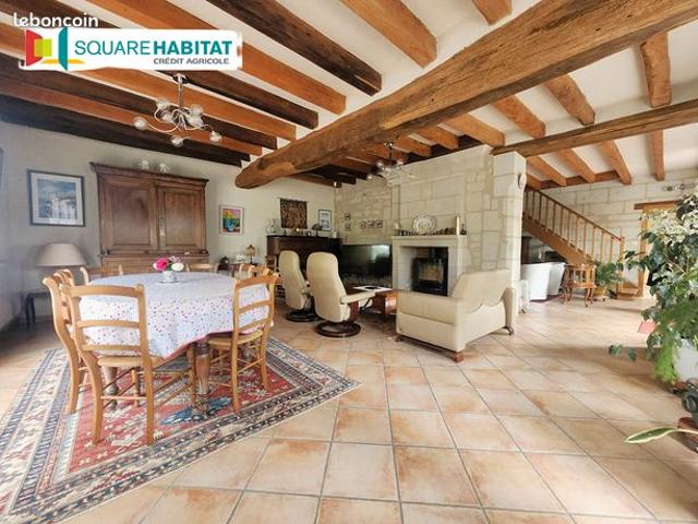 Propriété 5 pièces 241 m²