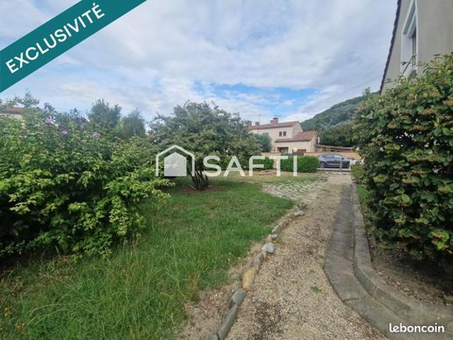 Propriété 5 pièces 95 m²