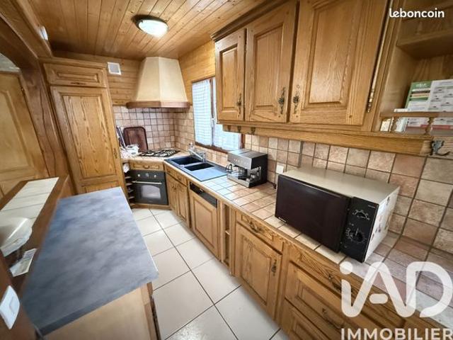 Propriété 5 pièces 96 m²
